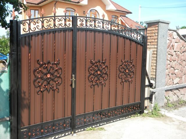 Кованые ворота и калитки